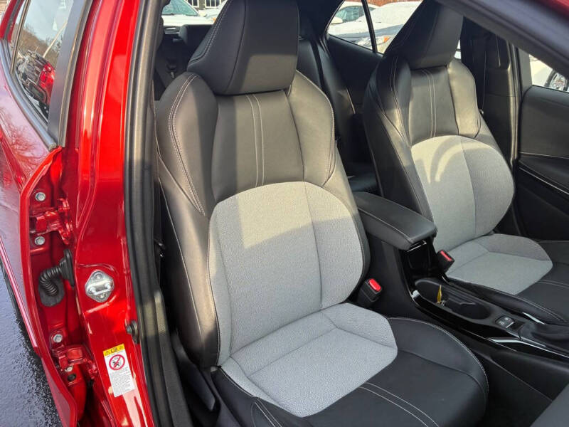 2019 Toyota Corolla Hatchback SE