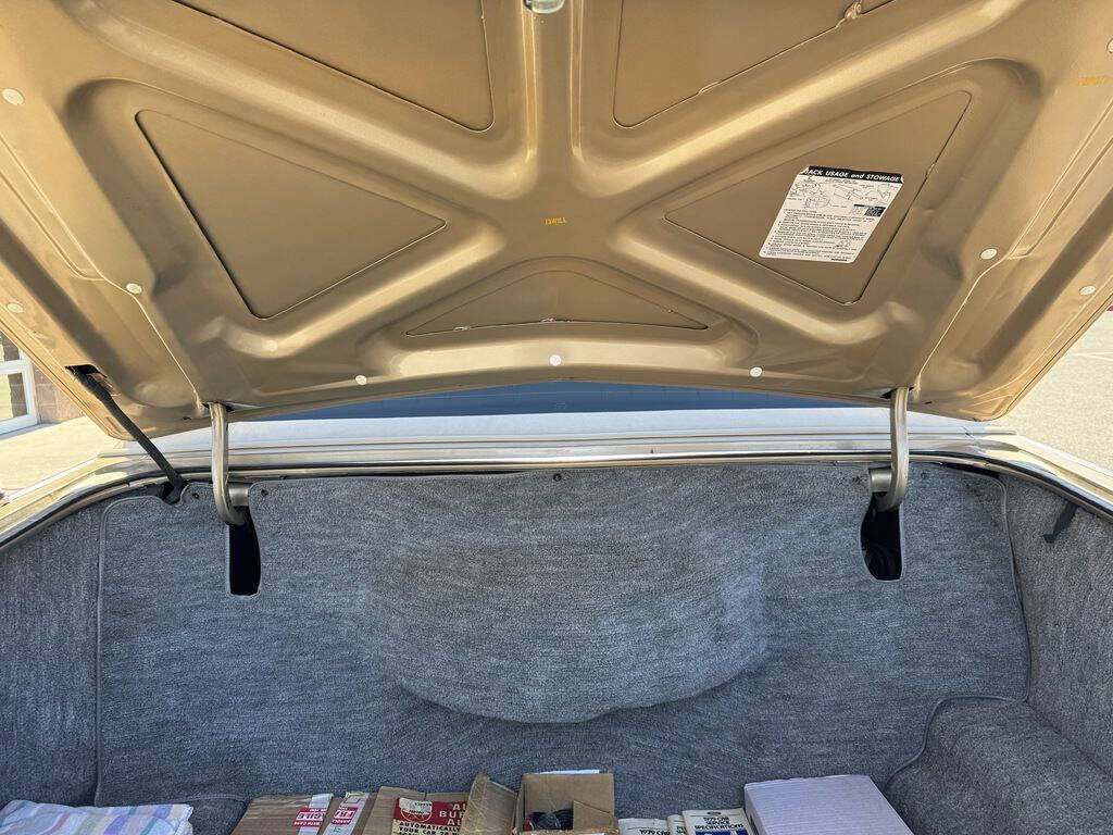 1979 Lincoln Continental Town Car 21