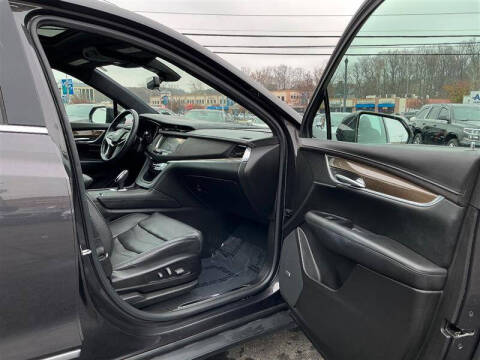 2017 Cadillac XT5 Platinum