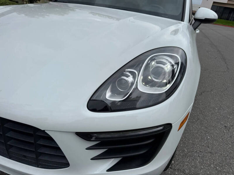 2017 Porsche Macan S