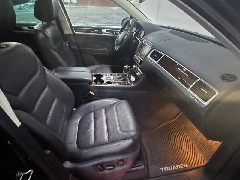 2015 Volkswagen Touareg TDI Lux