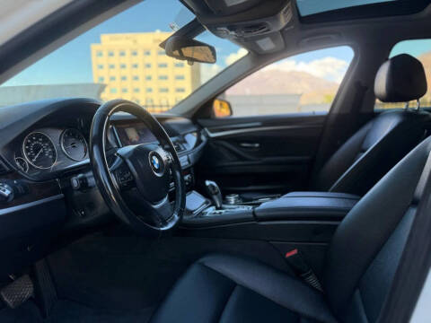 2015 BMW 5 Series 528i