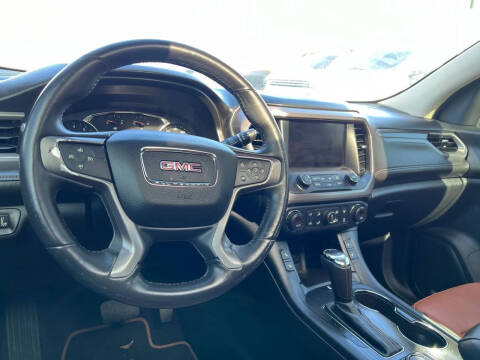 2017 GMC Acadia SLT-1
