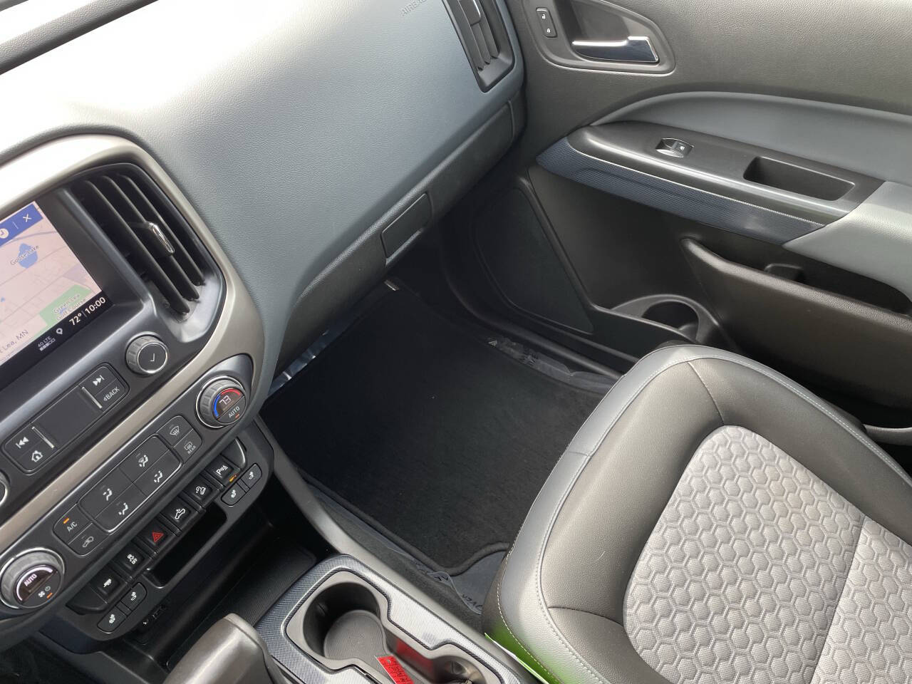 2019 Chevrolet Colorado Z71 photo 25
