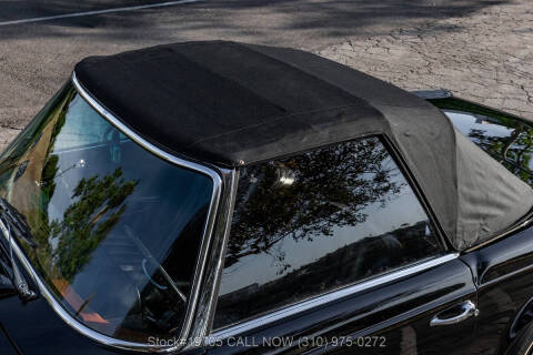 1966 Mercedes-Benz 230SL