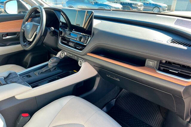 2024 Toyota Grand Highlander Hybrid Limited