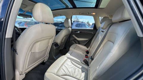 2012 Audi Q5 2.0T quattro Premium Plus