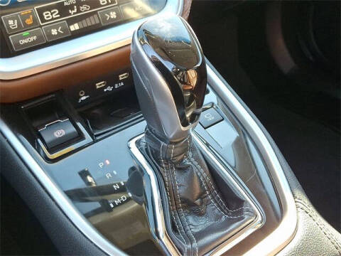 2020 Subaru Outback Touring XT