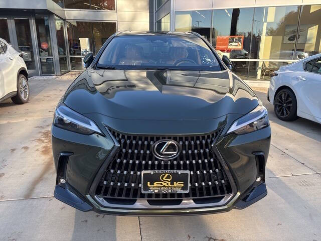 2026 Lexus NX 450h+ Luxury