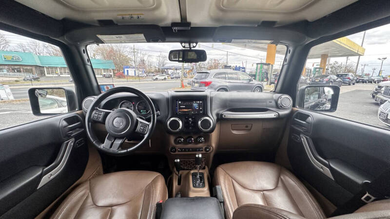 2016 Jeep Wrangler Unlimited Sahara