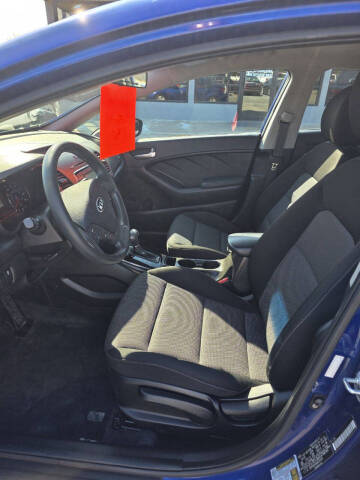 2017 Kia Forte LX