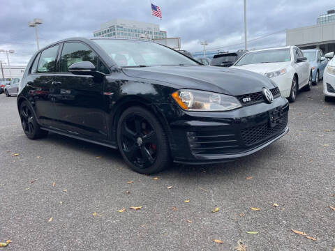 2017 Volkswagen Golf GTI S