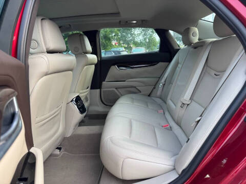 2014 Cadillac XTS Luxury Collection