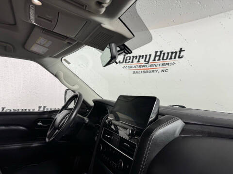 2024 Infiniti QX80 Luxe