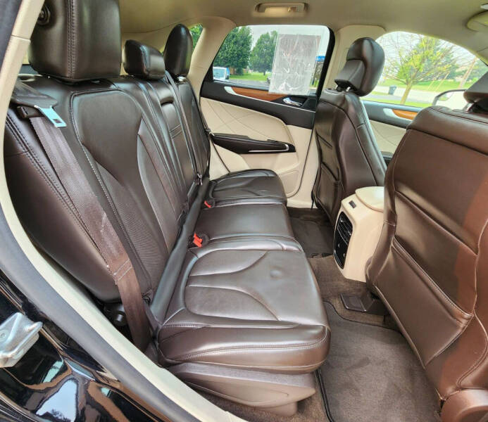 2019 Lincoln MKC Select