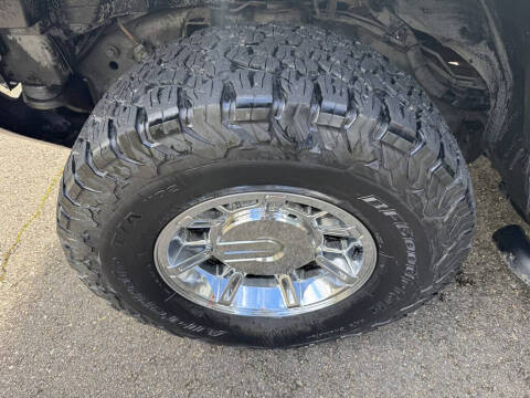 2004 HUMMER H2