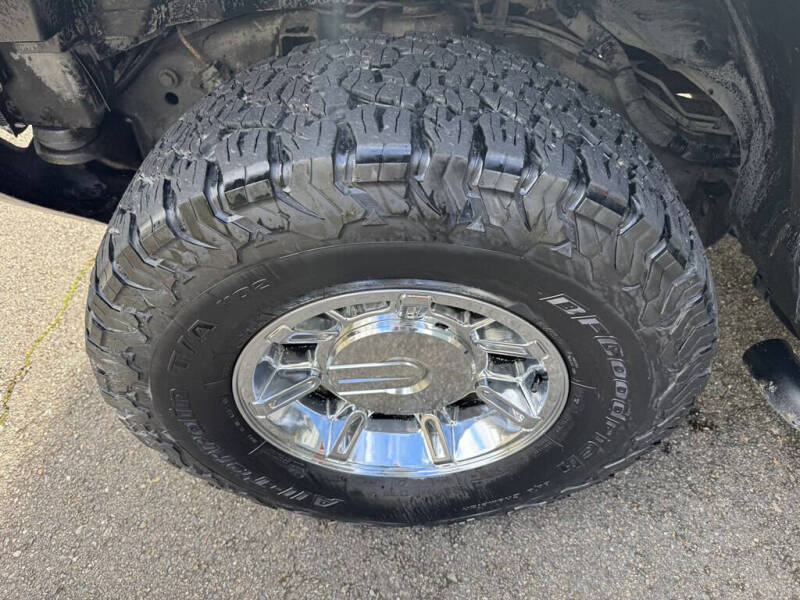 2004 HUMMER H2