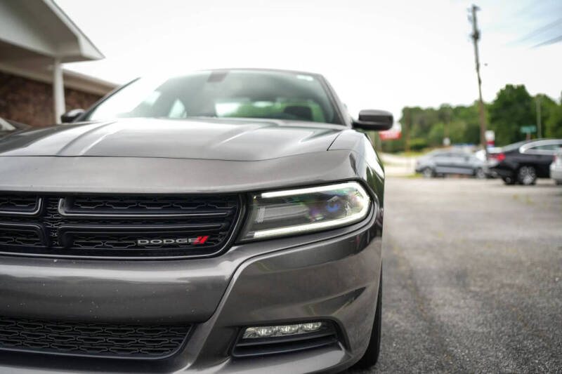 2017 Dodge Charger SXT