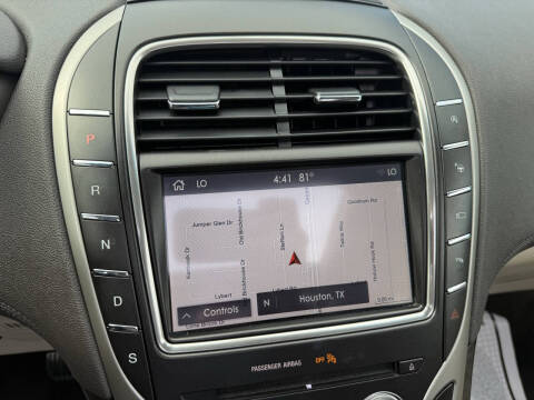 2019 Lincoln Nautilus Reserve