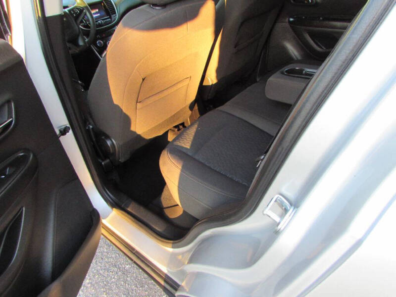 2022 Chevrolet Trax LS