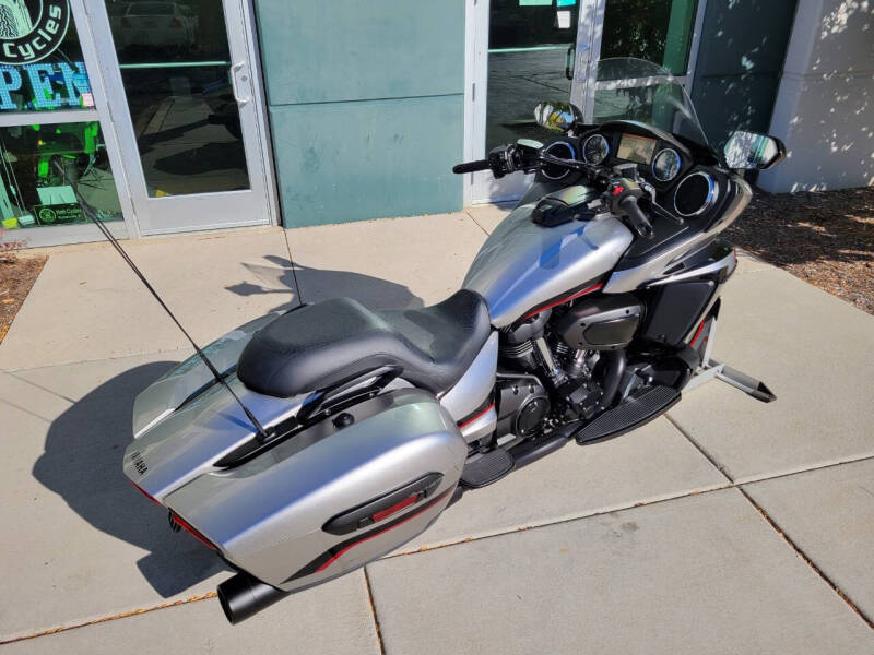 2018 Yamaha Star Eluder GT