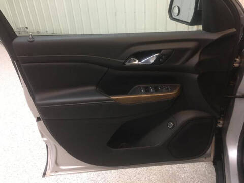 2019 GMC Acadia SLE-2