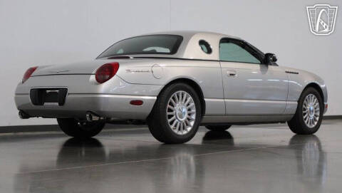 2004 Ford Thunderbird Deluxe