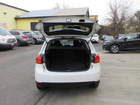 2013 Mitsubishi Outlander Sport ES