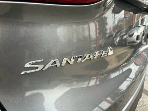 2019 Hyundai Santa Fe SE 2.4L