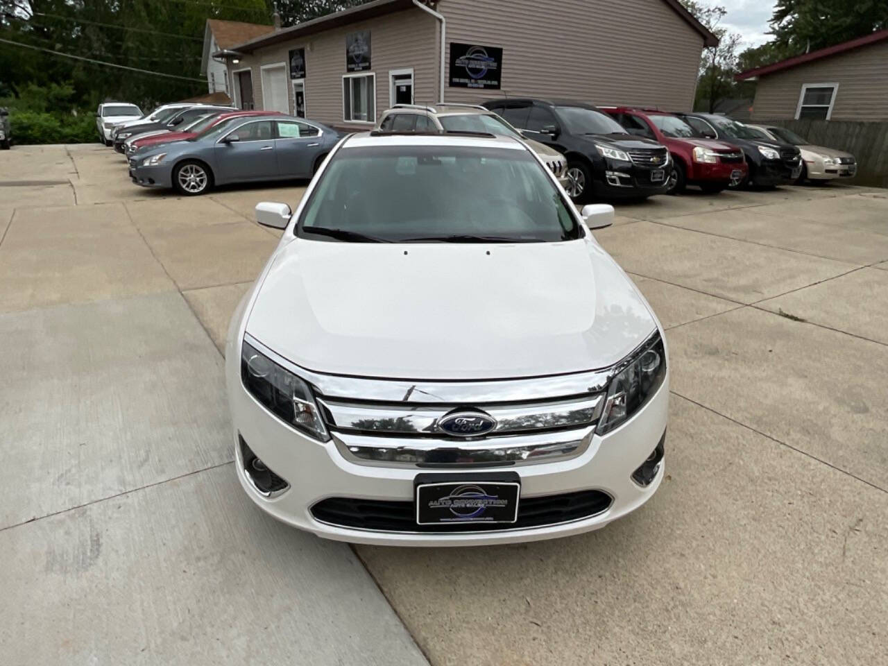 2012 Ford Fusion for sale at Auto Connection in Waterloo, IA