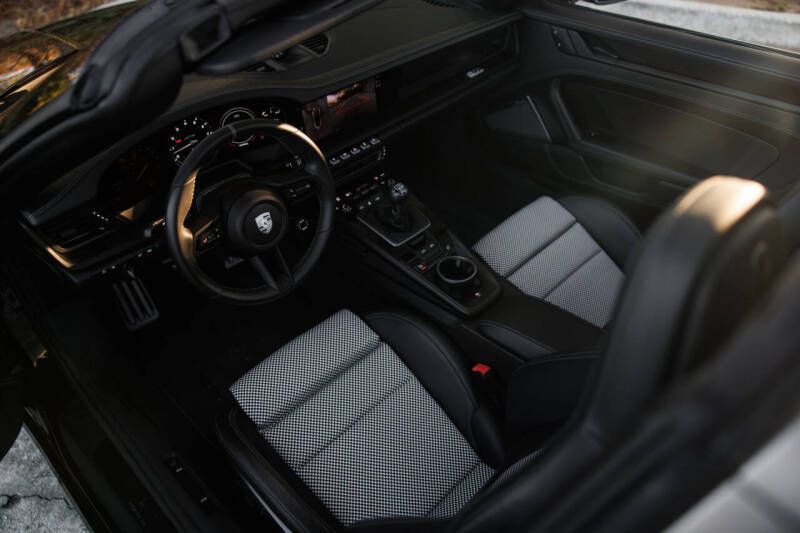 2022 Porsche 911 Targa 4 GTS