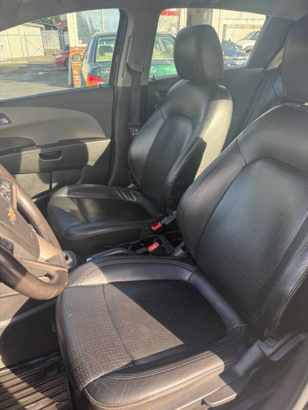 2016 Chevrolet Sonic LTZ Auto