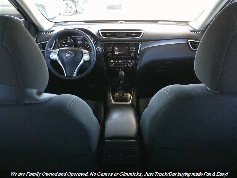 2015 Nissan Rogue SV