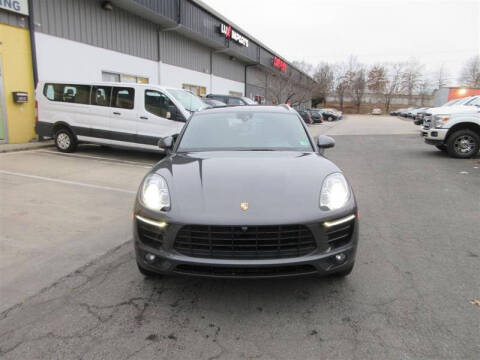 2017 Porsche Macan S