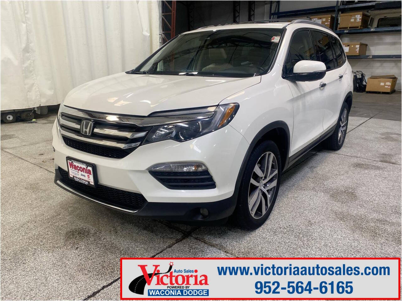 2017 Honda Pilot for sale at Victoria Auto Sales in Victoria, MN