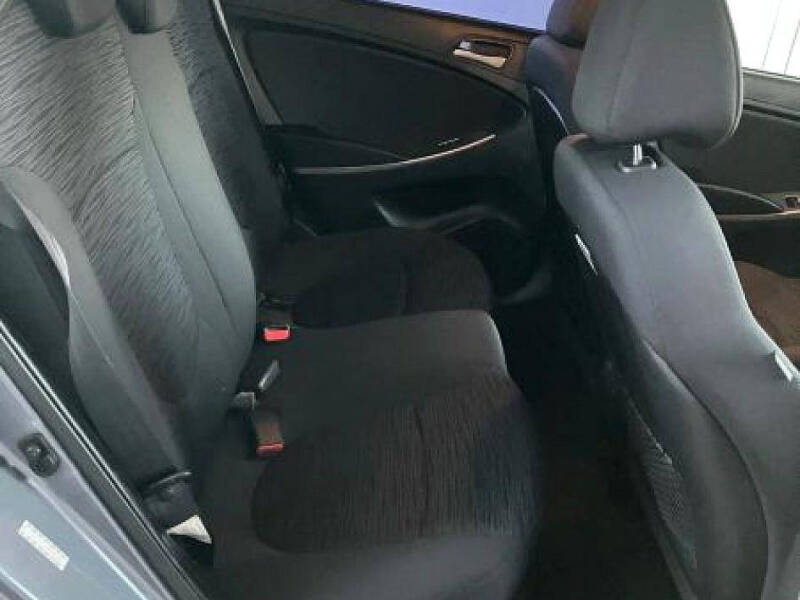 2016 Hyundai Accent SE