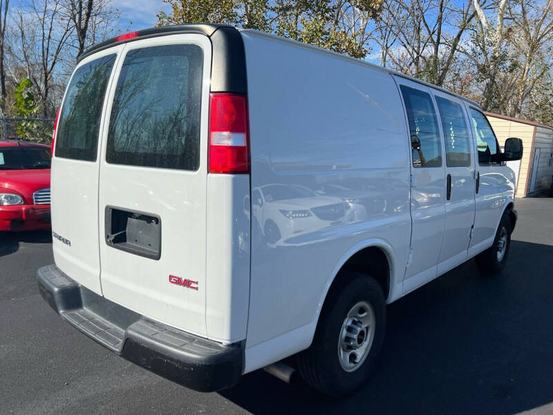 2019 GMC Savana 2500