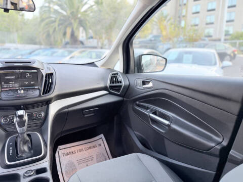 2013 Ford C-MAX Hybrid SE