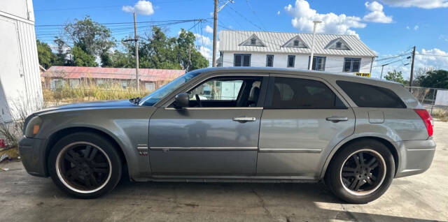 2005 Dodge Magnum for sale at Kelley Autoplex in San Antonio, TX