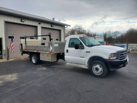 2003 Ford F-550 Super Duty for sale at Route 106 Motors in East Bridgewater MA