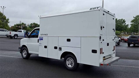 2025 Chevrolet Express 3500