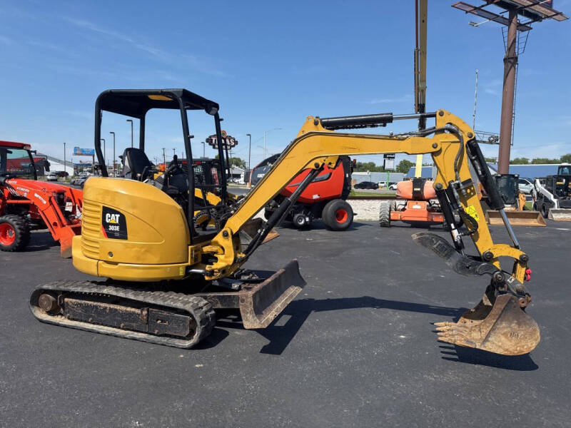2017 Caterpillar 303E CR