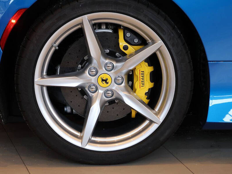 2021 Ferrari F8 Spider