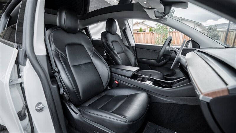 2020 Tesla Model Y Performance