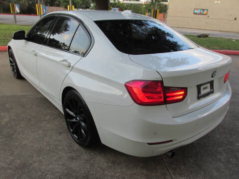 2015 BMW 3 Series 320i
