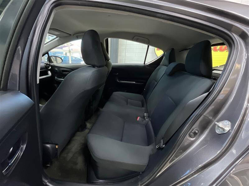 2015 Toyota Prius c Three