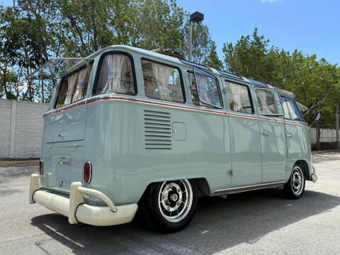 1972 Volkswagen Bus