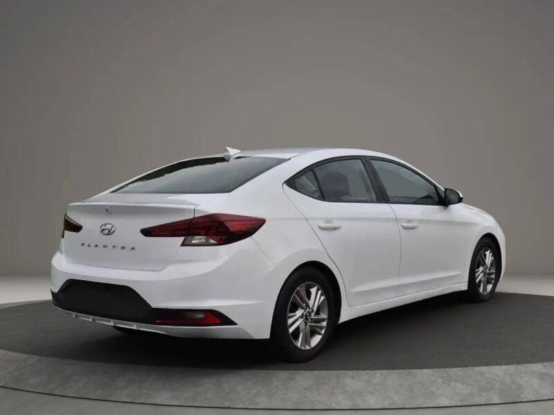 2019 Hyundai Elantra
