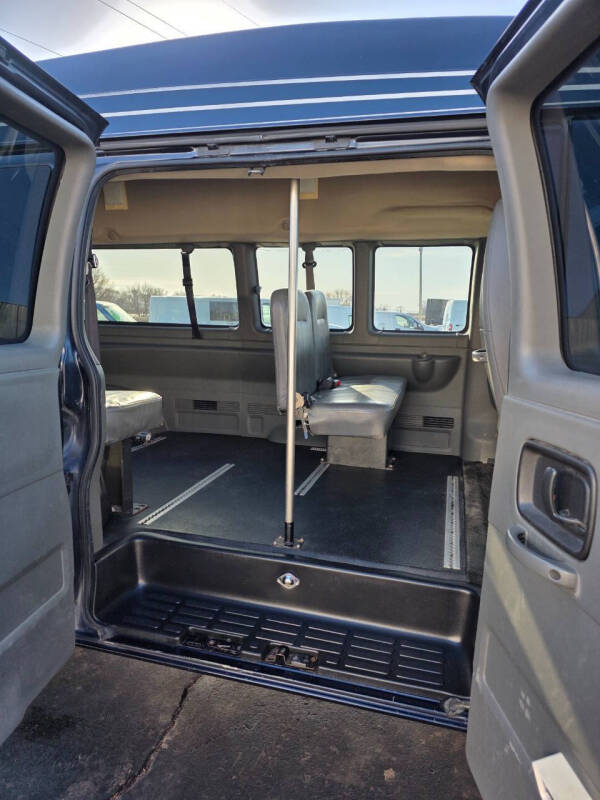 2011 Chevrolet Express LS 3500