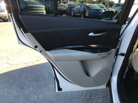 2023 Cadillac XT4 Luxury